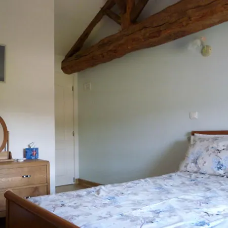 Le Chene Vert Bed & Breakfast Burie