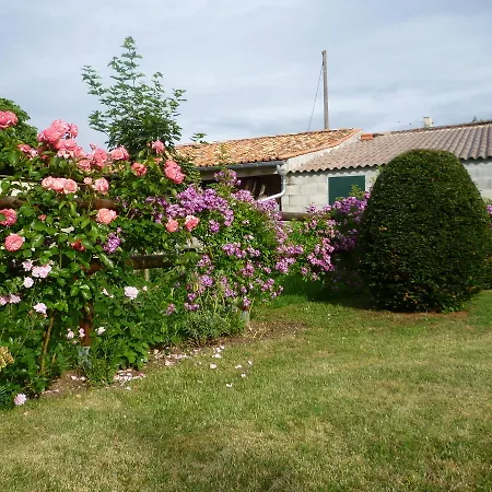 Le Chene Vert Bed & Breakfast
