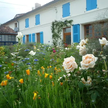 Le Chene Vert Bed & Breakfast *